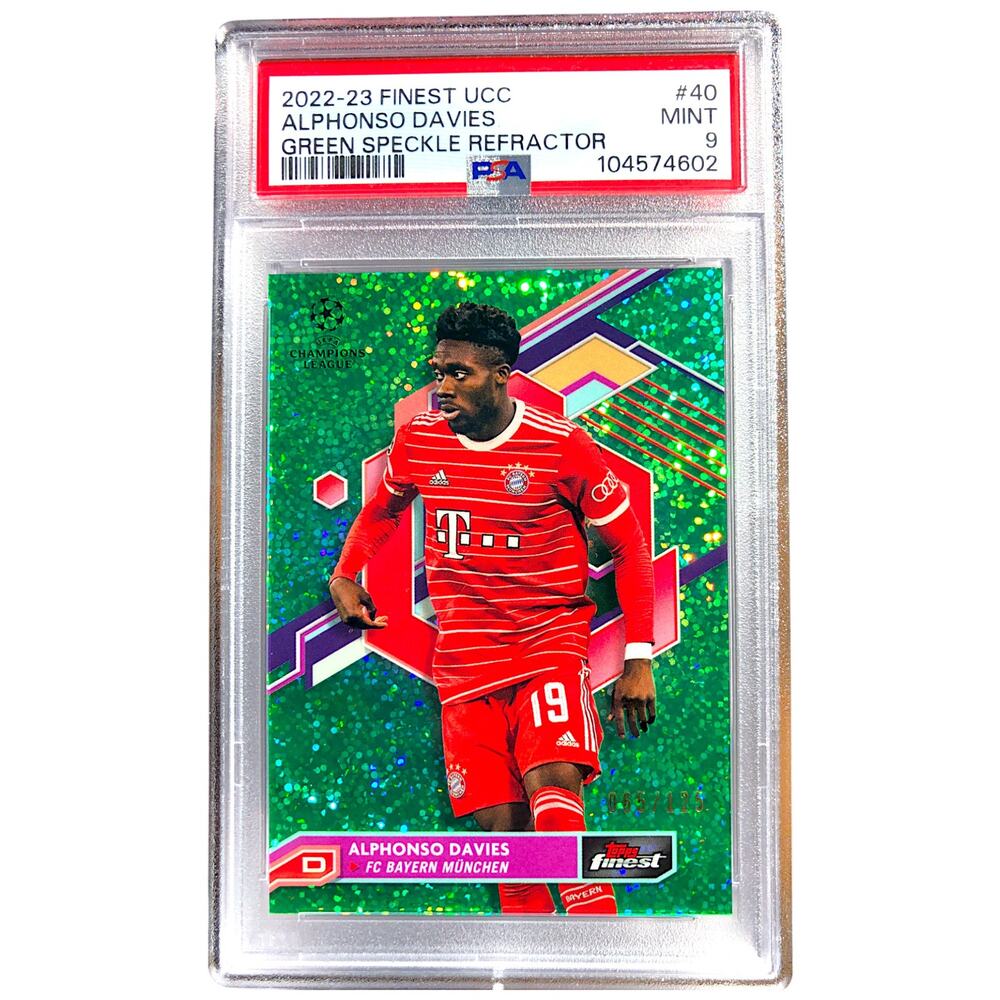 2023 Topps Finest UCC Green Speckle #80 Alphonso Davies Bayern Munich /125 PSA 9